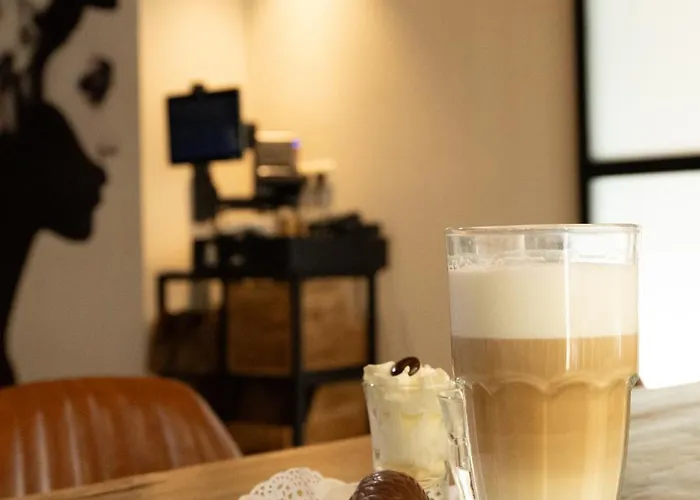 De Moerse Hoeve 3* De Moer